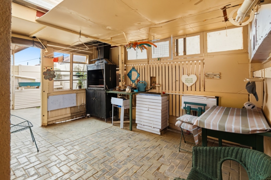 2 Bedroom Property for Sale in Admirals Park Western Cape